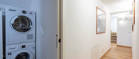 Appartement familial, plusieurs chambres, 2 salles de bains (Plan Gorret Beautiful Flat In) | Intérieur
