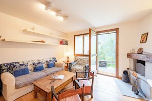 TV skrin rata, pendiangan 