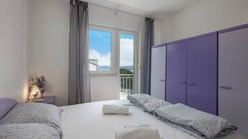 Standard-Apartment, 1 Schlafzimmer (Sea View Apartment Neti) | 1 Schlafzimmer, kostenloses WLAN, Bettwäsche