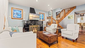 Televisión y oficina 