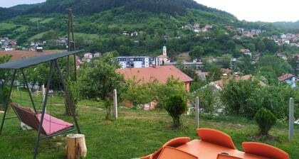 Pyramid View Lodge: View of the Pyramid of the Sun in Visoco, Bosnia-Herzegovina