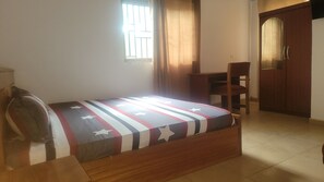 Standard Studio | Desk, laptop workspace, free WiFi