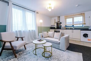 Suite | Area keluarga | Smart TV, Netflix, dan layanan streaming