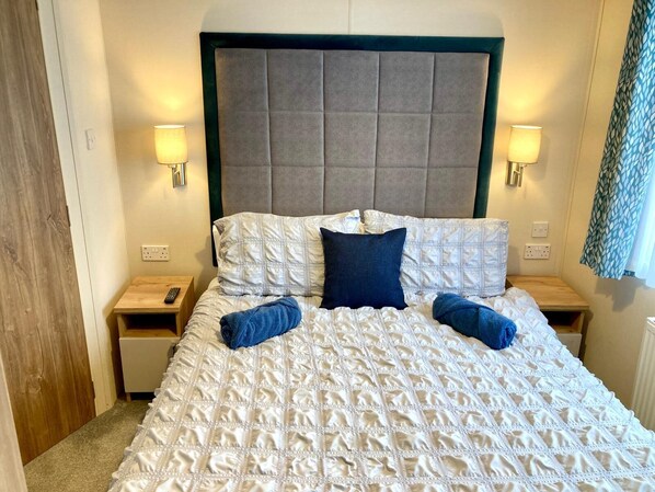 Cabin | 2 bedrooms, iron/ironing board, free WiFi, bed sheets