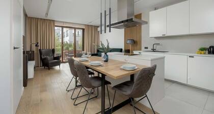 Włodarzewska 70F | Fashionable Apartment | Parking