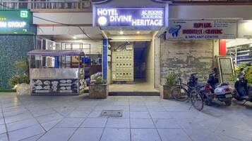 Fachada da propriedade