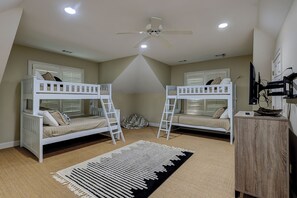 5 chambres, bureau, fer et planche à repasser, Wi-Fi gratuit