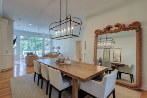 Dining - 6 Baynard Cove - Escape to this luxury 5-bedroom Sea Pines home! (Hilton Head Island)