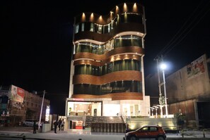Fachada da propriedade