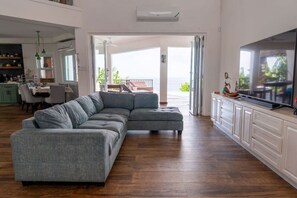 Smart TV, videojuegos, estéreo, oficina