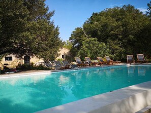 Pool - Mas de caractere et de charme, swimming pool, 12/14 persons (Issirac)