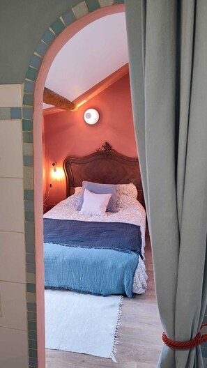 2 bedrooms, desk, iron/ironing board, free WiFi - Maison de Ville au Cœur de Conflans (Conflans-Sainte-Honorine)