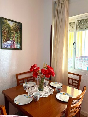 Dining - Relax, Sun and Beach (Málaga)