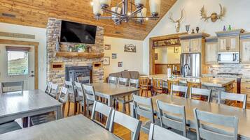 Casa (Multiple Bedrooms) | Vista frontal de la propiedad