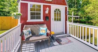 Pet-friendly Raleigh Tiny Home w/ Patio