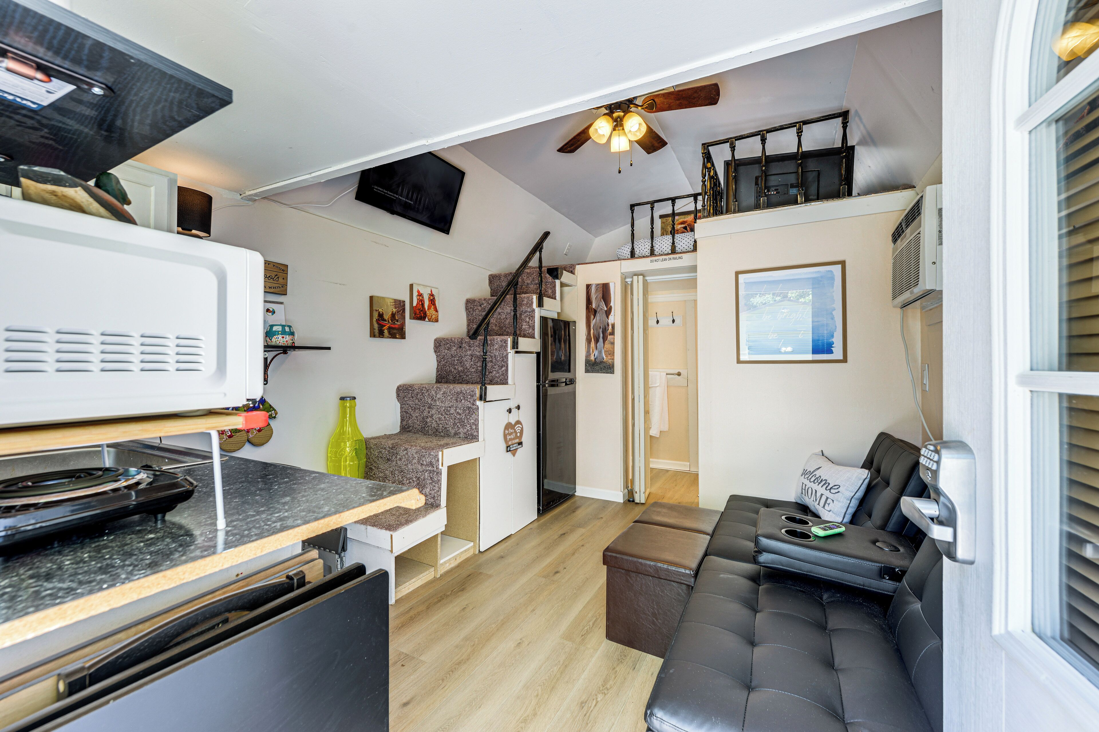 Apartment (0 Bedroom) | Interior