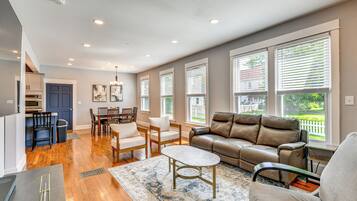 Casa (3 Bedrooms) | Interior