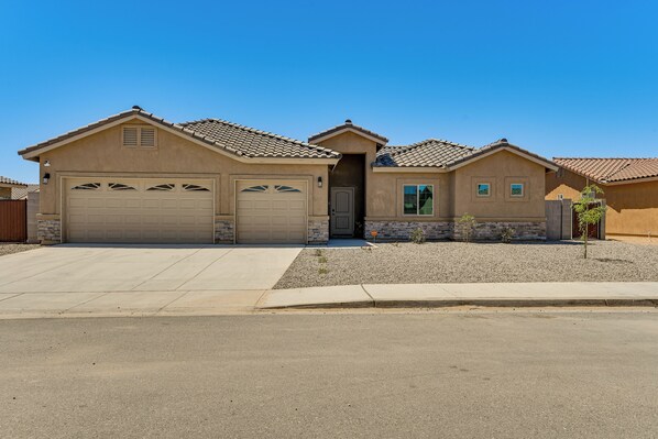 Rumah (4 Bedrooms) | Interior