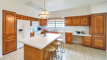 Nhà (3 Bedrooms) | Nội thất