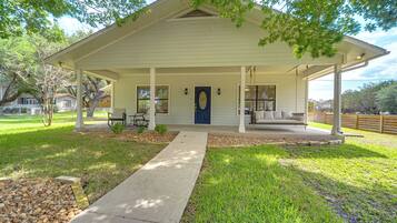 Nhà (3 Bedrooms) | Mặt tiền nơi lưu trú