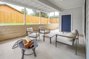 House (3 Bedrooms) | Interior - Texas Hill Country Retreat - Walk to Nueces River! (Camp Wood)
