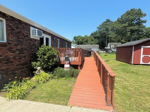 Exterior - Mom and Dad's Sweet Memories - Single home - Pet Friendly, NO LINENS PROVIDED (Chincoteague)