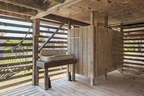 Property grounds - South Nags Head 6232A: Walk to the Beach | Pets OK (Nags Head)