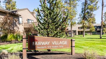 المنطقة المحيطة بالمنشأة