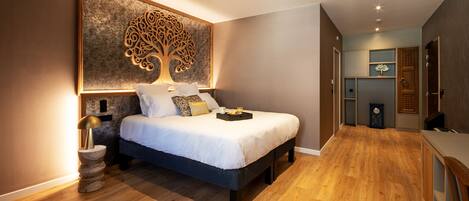 Literie de qualité supérieure, coffres-forts dans les chambres