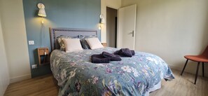 2 bedrooms, travel cot, WiFi, bed sheets - Beautiful new apartment for 4 people. Wifi, air conditioning, parking, balcony (Aix-en-Provence)