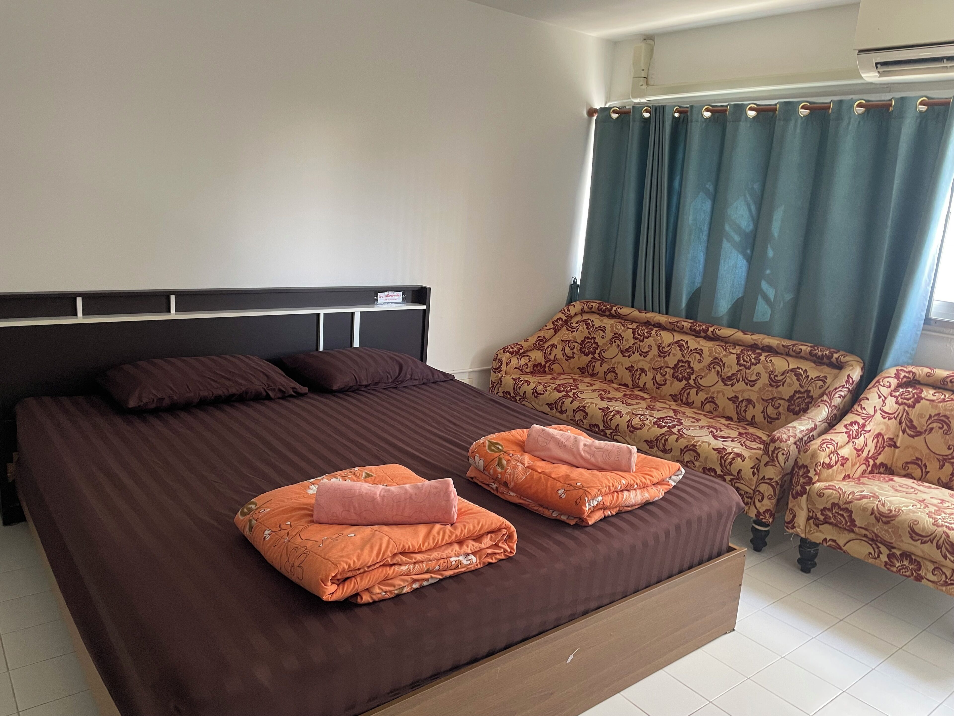 One bedroom king bed