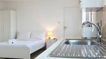 Apartment, Patio | Iron/ironing board, free WiFi