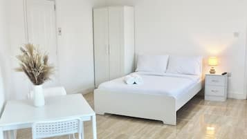 Apartment, Patio | Iron/ironing board, free WiFi