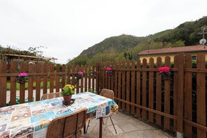 House, Garden View | Terrace/patio - Ca' da Lalla by Wonderful Italy (Varazze)