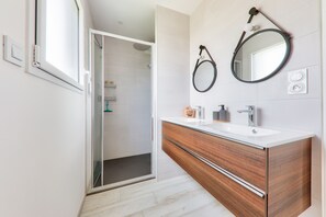 Dusche, Haartrockner