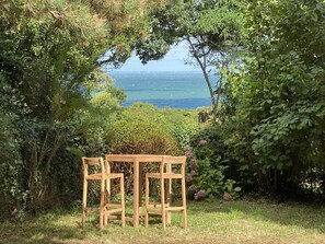 Outdoor dining - House for 8 - Heated pool - 100m from the beach (Piriac-sur-Mer)