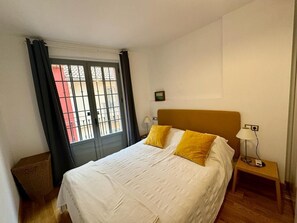 1 chambre, fer et planche à repasser, Wi-Fi, draps fournis