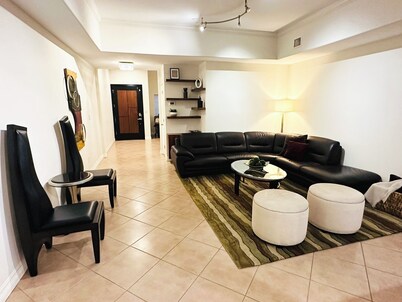 5 bed/4.5 bath family home with office space @ Cimarron. Excellent location!