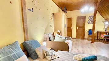 4 dormitorios, tabla de planchar con plancha, wifi y ropa de cama