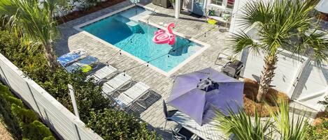 House, Multiple Bedrooms | Pool