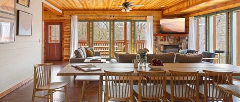 House, 6 Bedrooms | Private kitchen