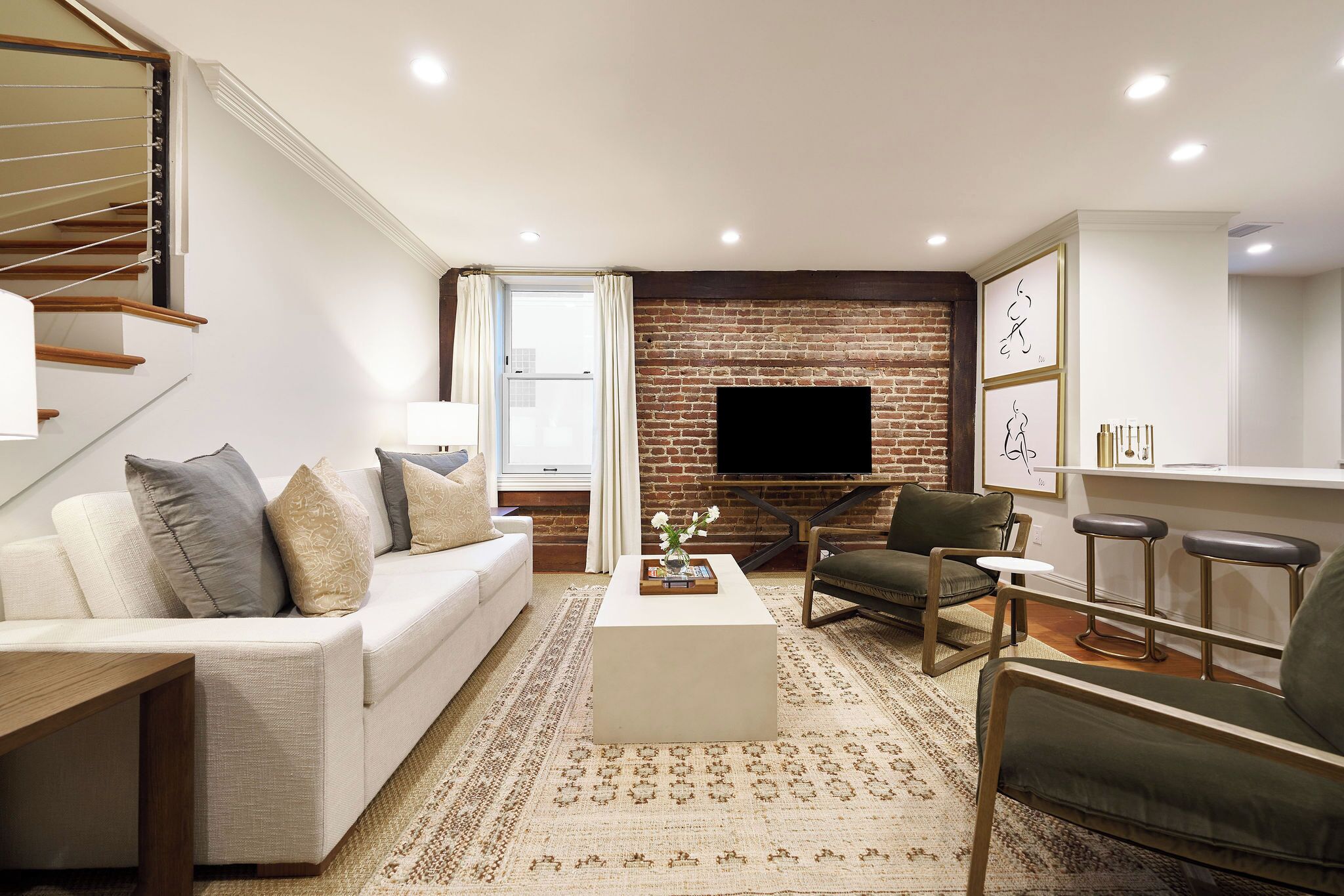 Executive Studio Suite, 1 King Bed, Balcony | Living area | 55-inch Smart TV with cable channels, printers