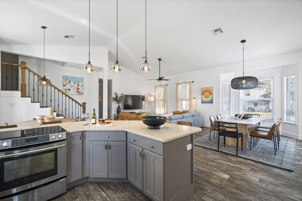 House, Multiple Bedrooms | Private kitchen - Destin Oasis Coastal Paradise Escape 7 Bedroom Home by Overmoon (Destin)