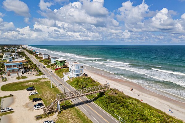 Casa, varias habitaciones | Playa | Ubicación cercana a la playa