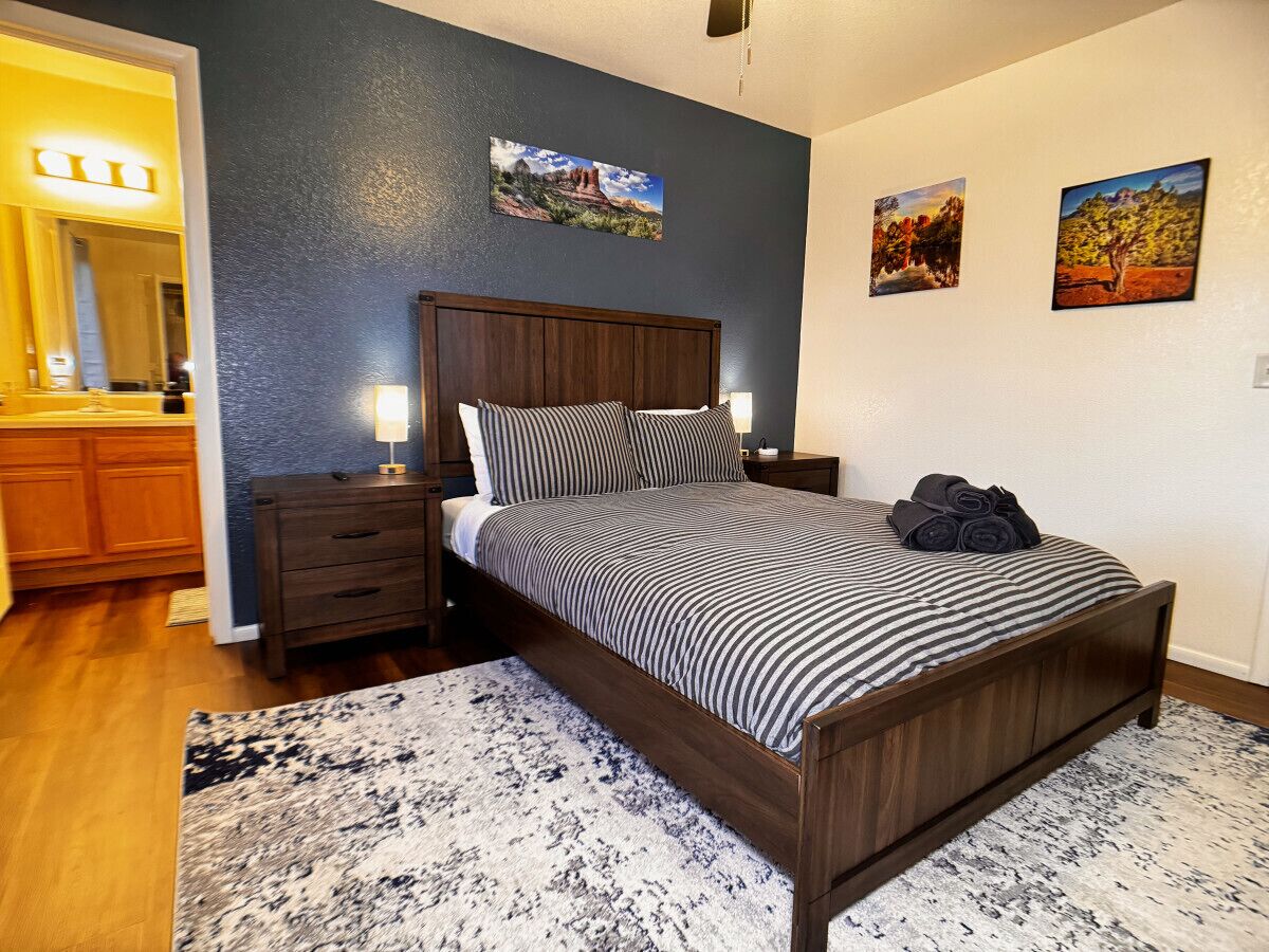 3 bedrooms, desk, iron/ironing board, free WiFi