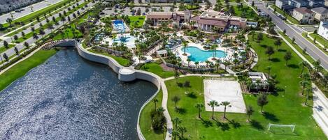 House, 5 Bedrooms | Aerial view