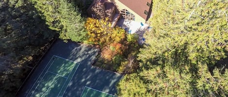 Bloc d'apartaments, 2 dormitoris | Pista esportiva