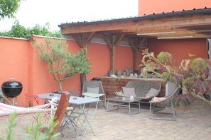 Outdoor dining - Alpages - La Grange aux fées (Amnéville)