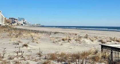 American Adventure AC family beach home