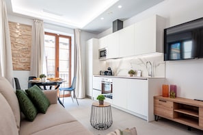 Deluxe Studio | Free WiFi - Myflats Luxury Cathedral (Alicante)